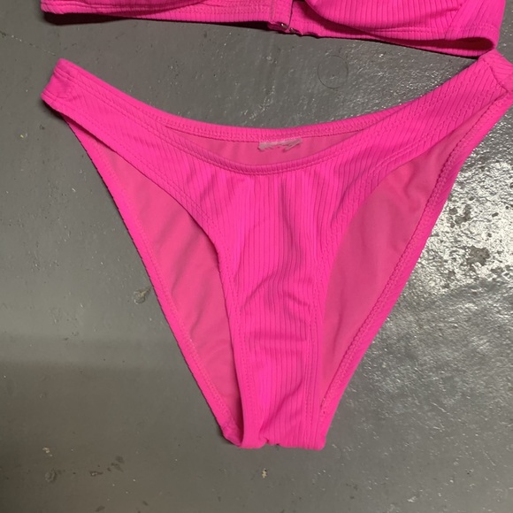 PINK MATCHING BIKINI - Picture 3 of 3